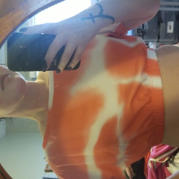 Shein Outfit 🧡 - Picture 6 of 14